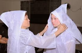 trang-phuc-tang-le